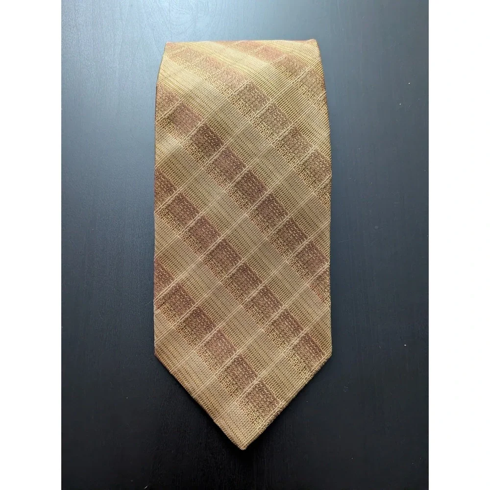 Jhane Barnes Tie Men's Golden Wheat Geometric 100%‎ Silk Necktie New NWT Italy